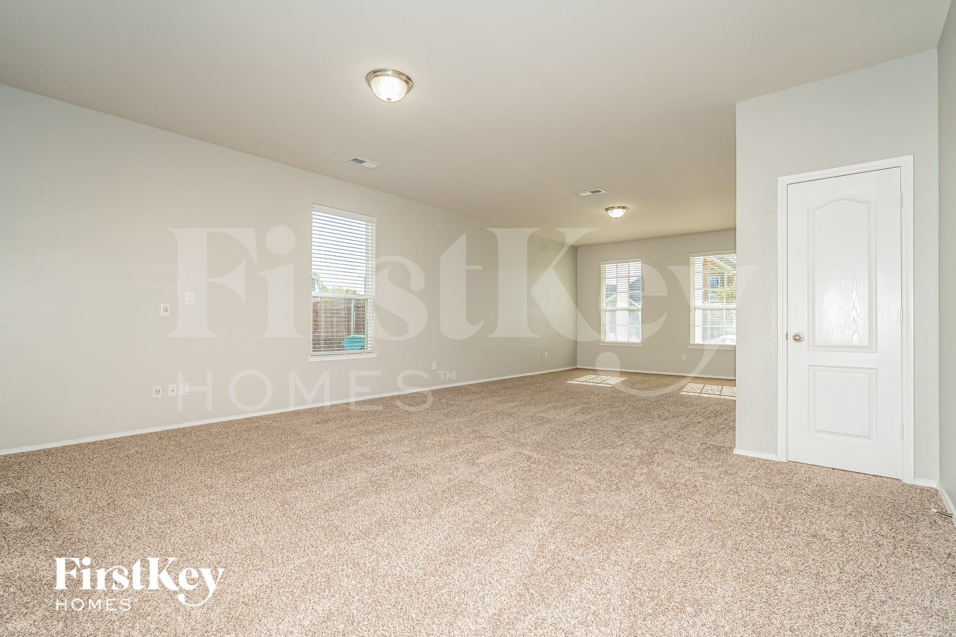 Building Photo - 2209 Windsor Farms Dr