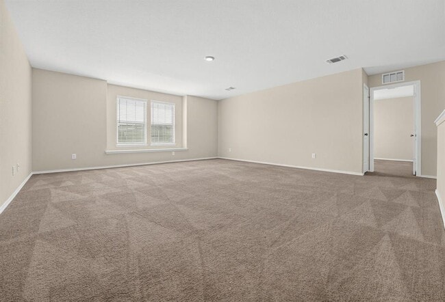 Building Photo - 400 Bedford Falls Ln