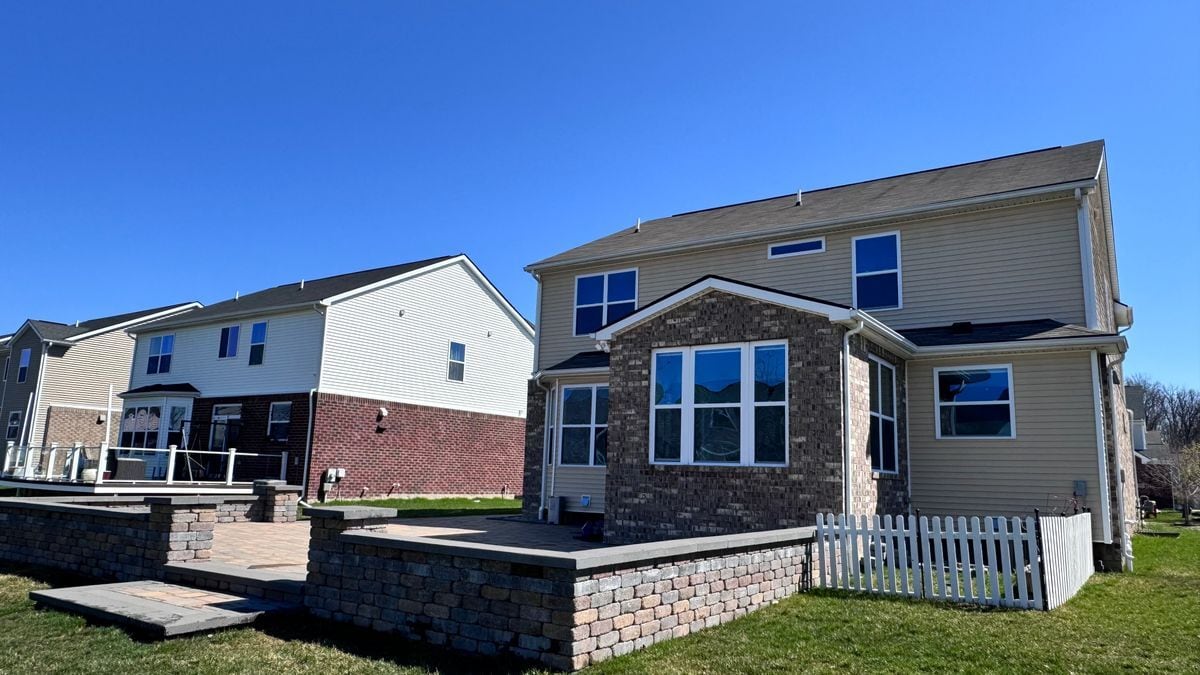 Building Photo - 912 Petersburg Dr