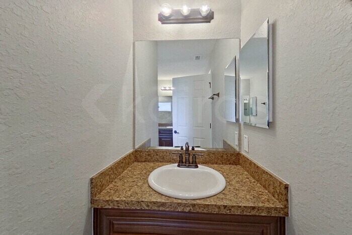 Building Photo - 8806 SW 135 Street Rd