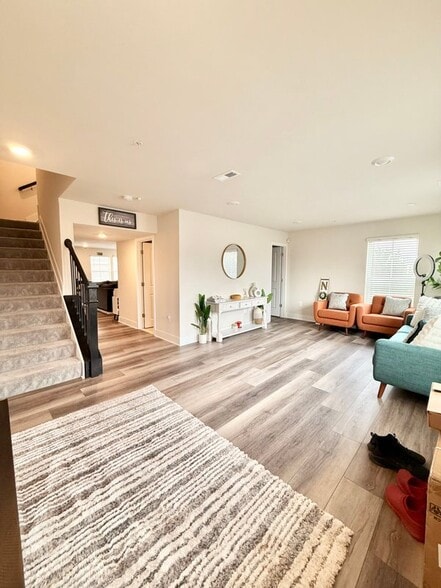 Building Photo - 11470 St Luke Dr