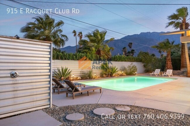 Building Photo - 915 E Racquet Club Rd