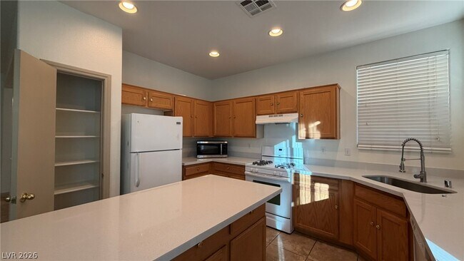 Building Photo - 9243 Sterling Hill Ave