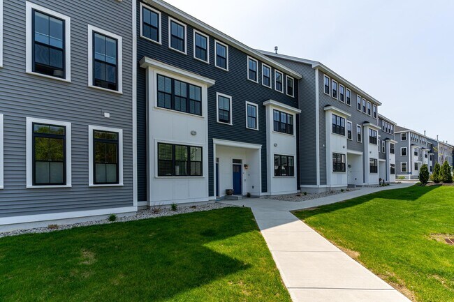 Building Photo - 30 Cate St