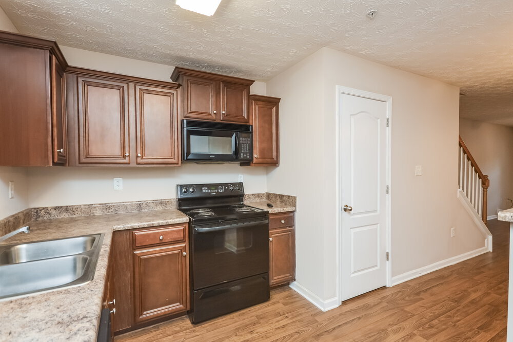 Building Photo - 1053 Wedgewood Ct NE