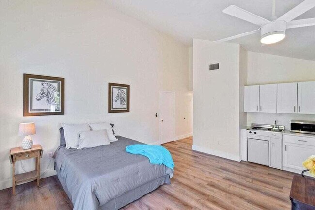 Building Photo - 11863 Wimbledon Cir