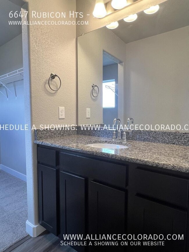 Building Photo - 6647 Rubicon Hts