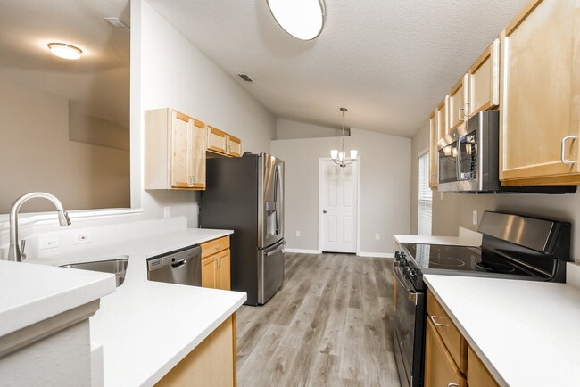 Building Photo - 189 Cedar Ridge Ln