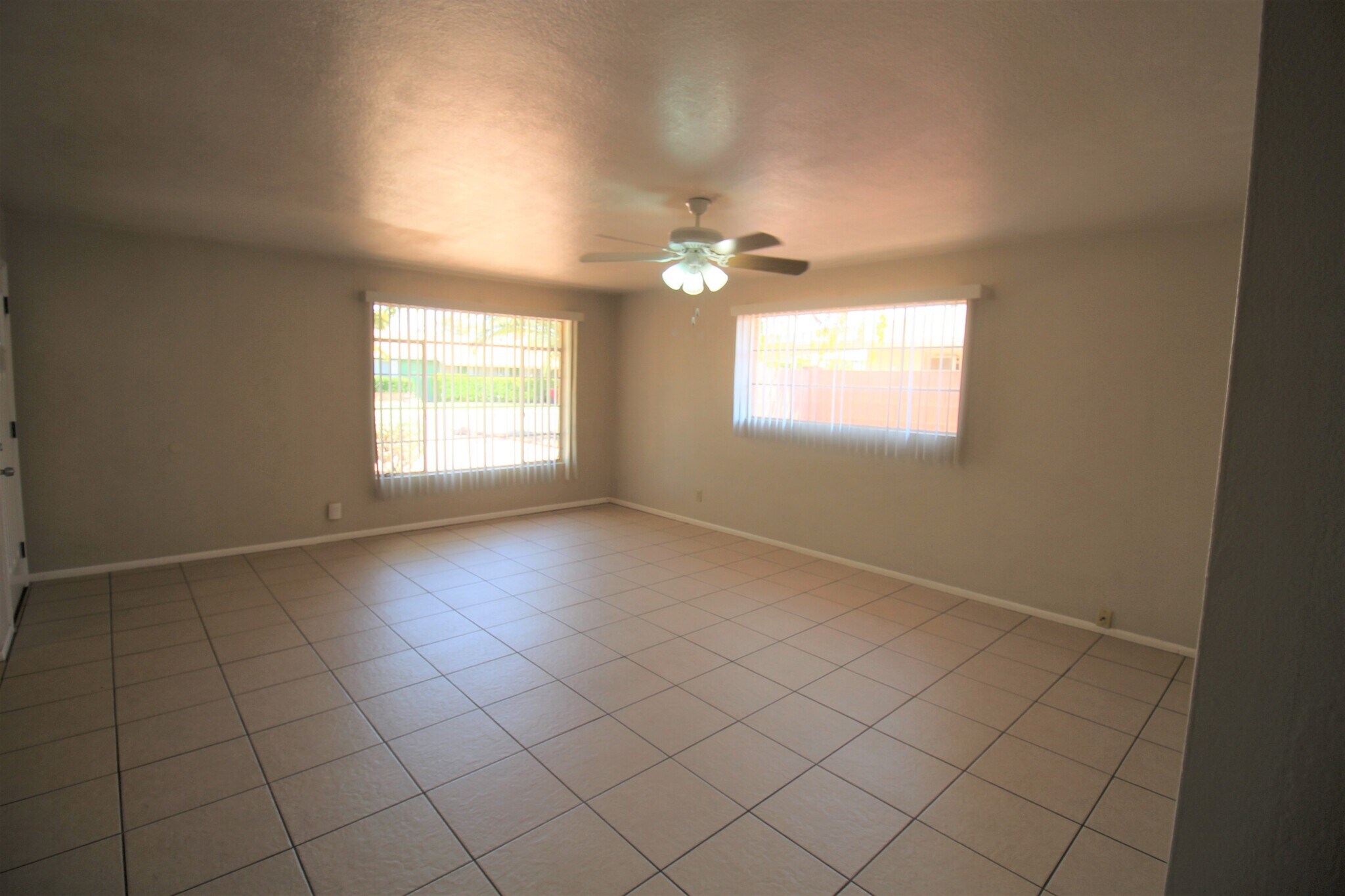 Front Room - 735 E Granada Dr