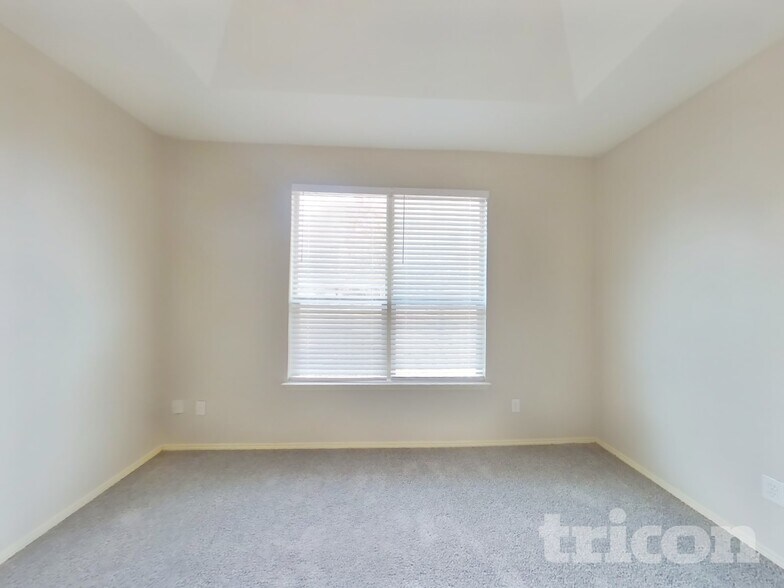 Building Photo - 2809 Thistlewood Dr