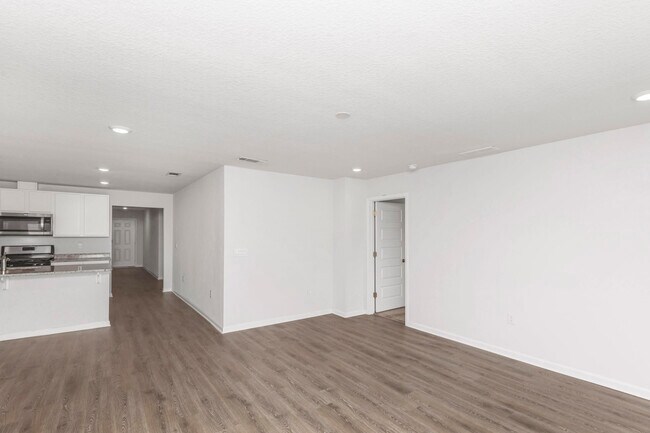 Building Photo - 4610 Reveille Wy