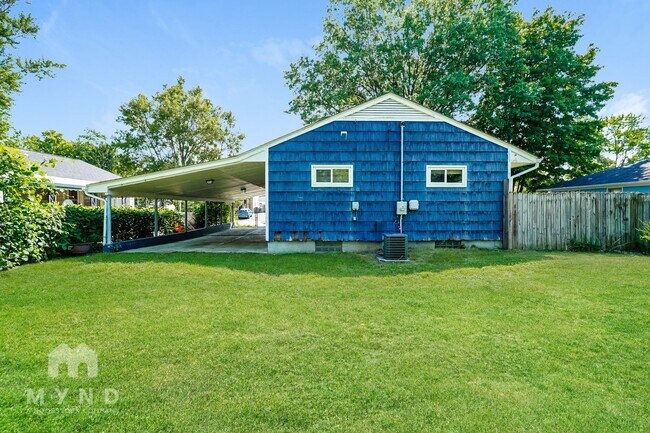 Building Photo - 1327 Marble Dr
