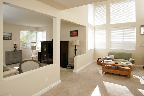 Building Photo - 6124 Maple Ct