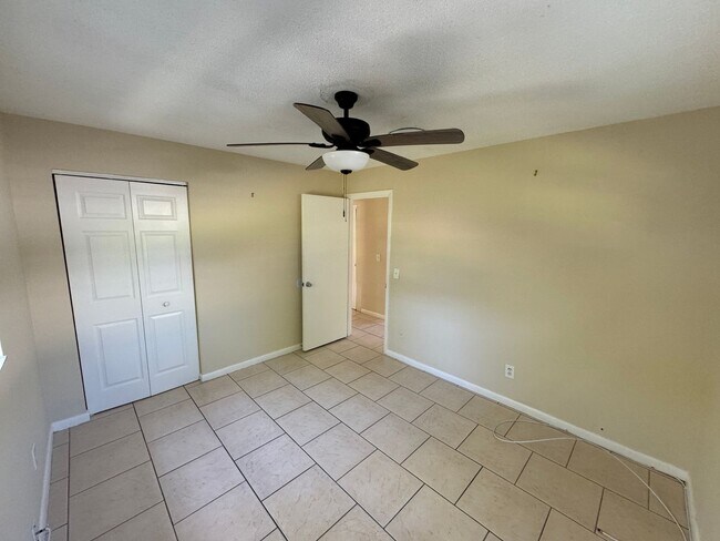 Building Photo - 75 Brandy Ln