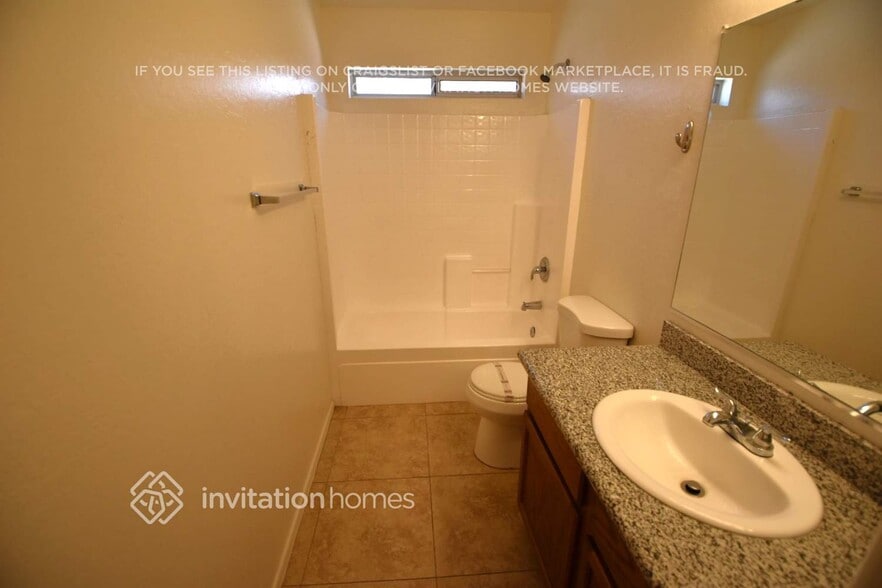 Building Photo - 12563 W Charter Oak Rd