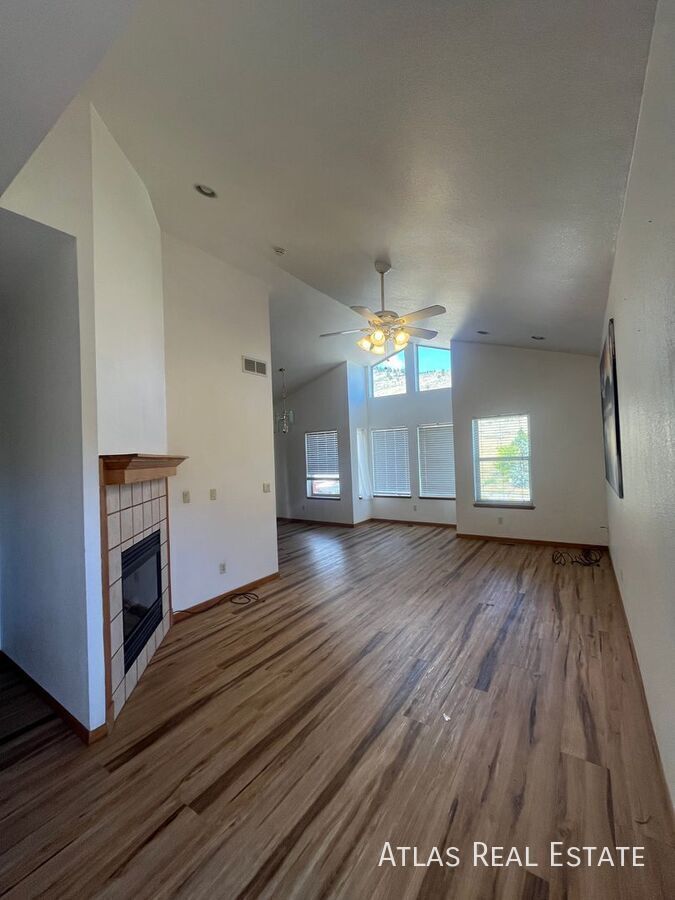 Building Photo - 5525 W County Rd 38 E