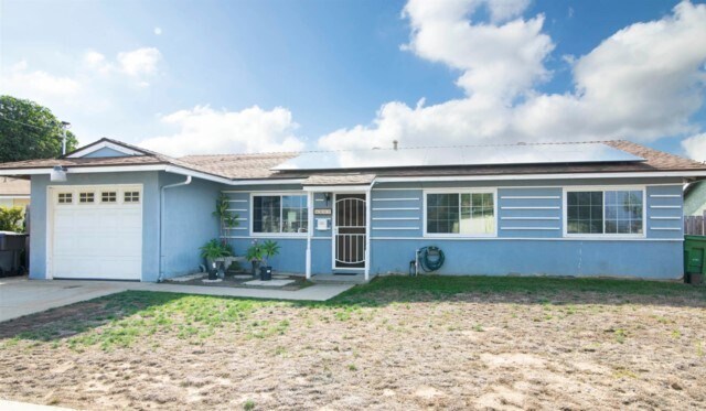 Building Photo - 4807 Luna Dr