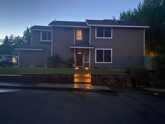 Building Photo - Unlock Your Next Adventure! Gorgeous 3-bd/...