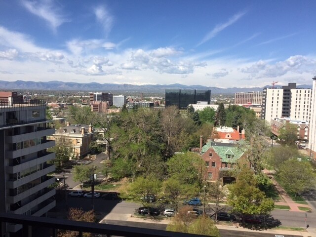 Building Photo - Breathtaking Mountain Views from the 10th ...