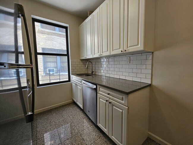 Floorplan - 652 West 163rd Street