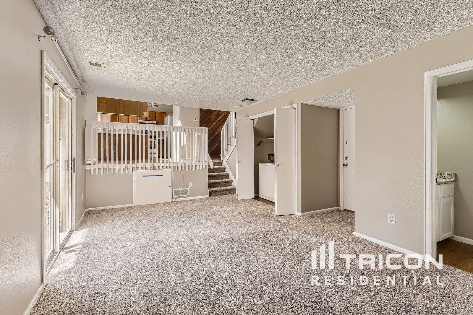 Building Photo - 4290 S Halifax Way