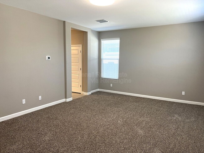 Building Photo - 8213 S 45th Ave