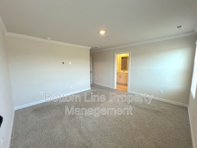 Building Photo - 1816 Braemar Vlg Dr