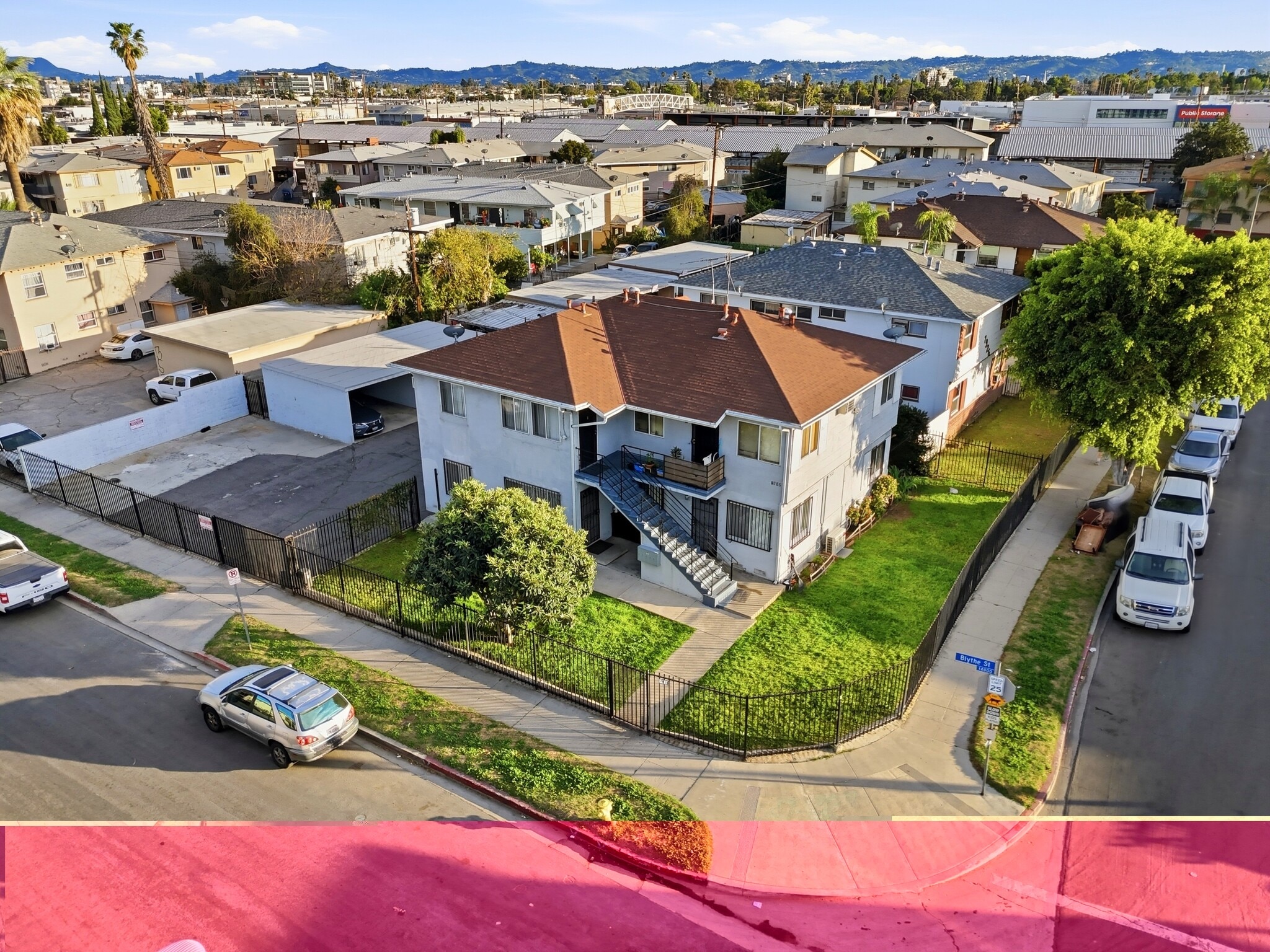 Building Photo - 7932 Brimfield Ave