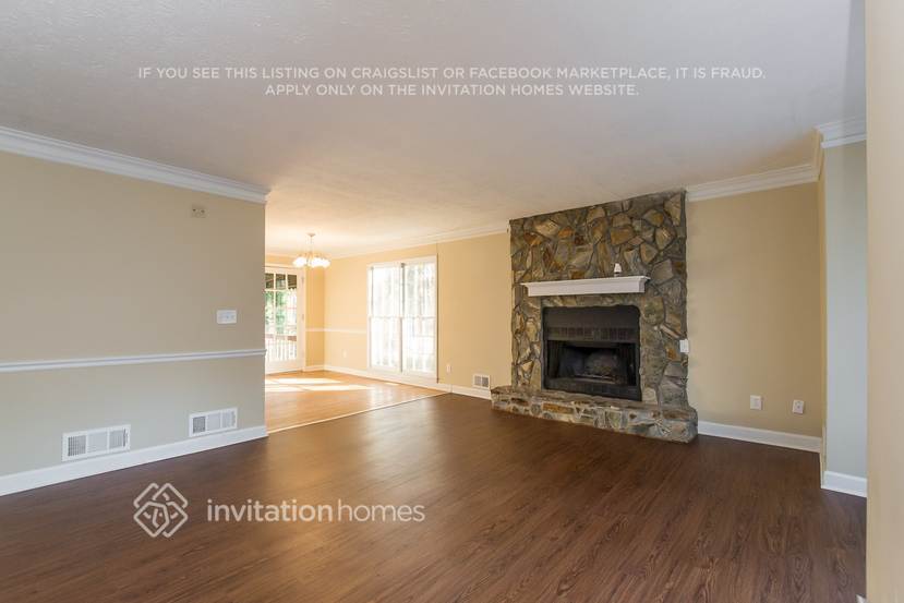 Building Photo - 297 Old Hickory Way