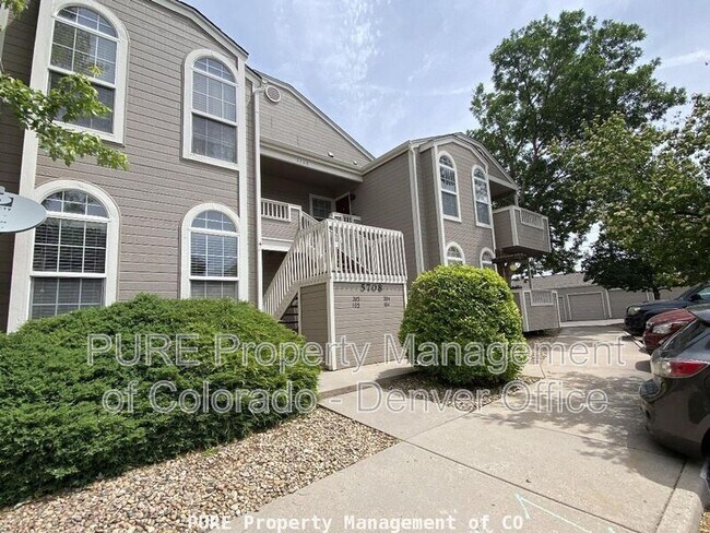 Primary Photo - 5708 W Asbury Pl