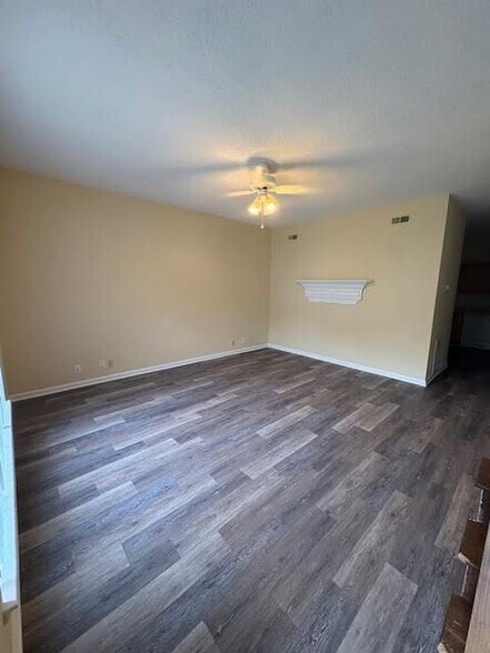 Building Photo - 218 Cape Point Ln