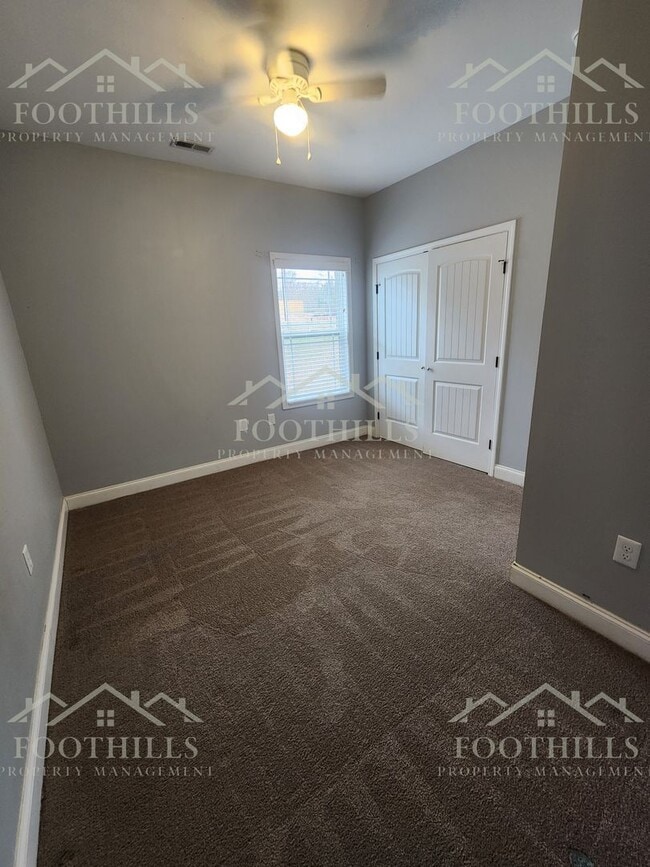 Building Photo - 1413 Dunn Rd