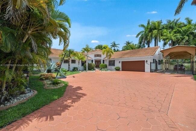Building Photo - 3051 SW 114th Ave