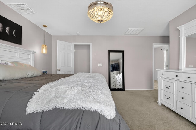 Building Photo - 12526 W Palmaire Ave