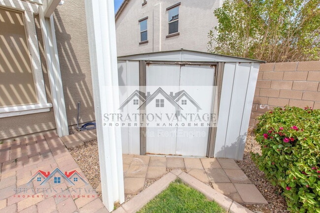 Building Photo - 21139 E Cherrywood Dr