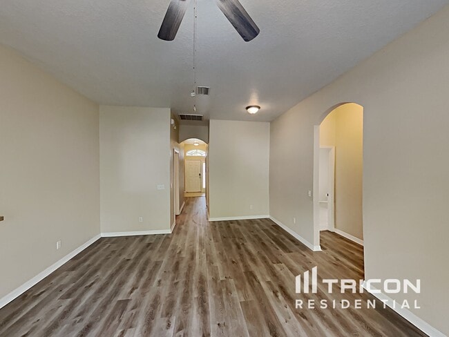 Building Photo - 102 Citrus Landing Dr