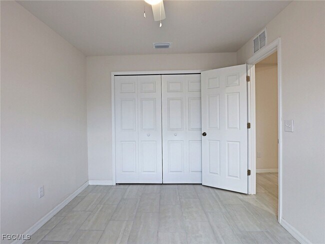 Building Photo - 826 Gleason Pkwy