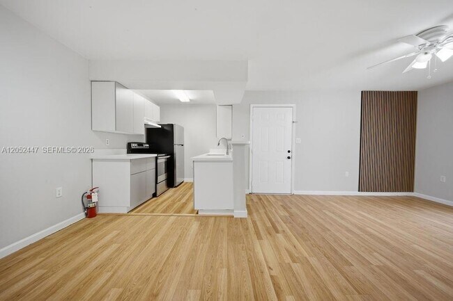 Building Photo - 15560 SW 104th Terrace
