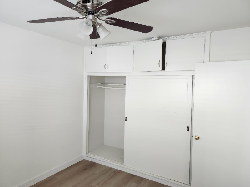 Building Photo - 1339 N Vista St