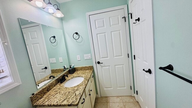 Building Photo - 294 Hayden Rowe St