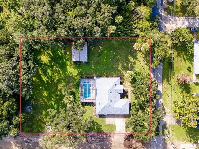 Building Photo - 707 Corbin Park Rd