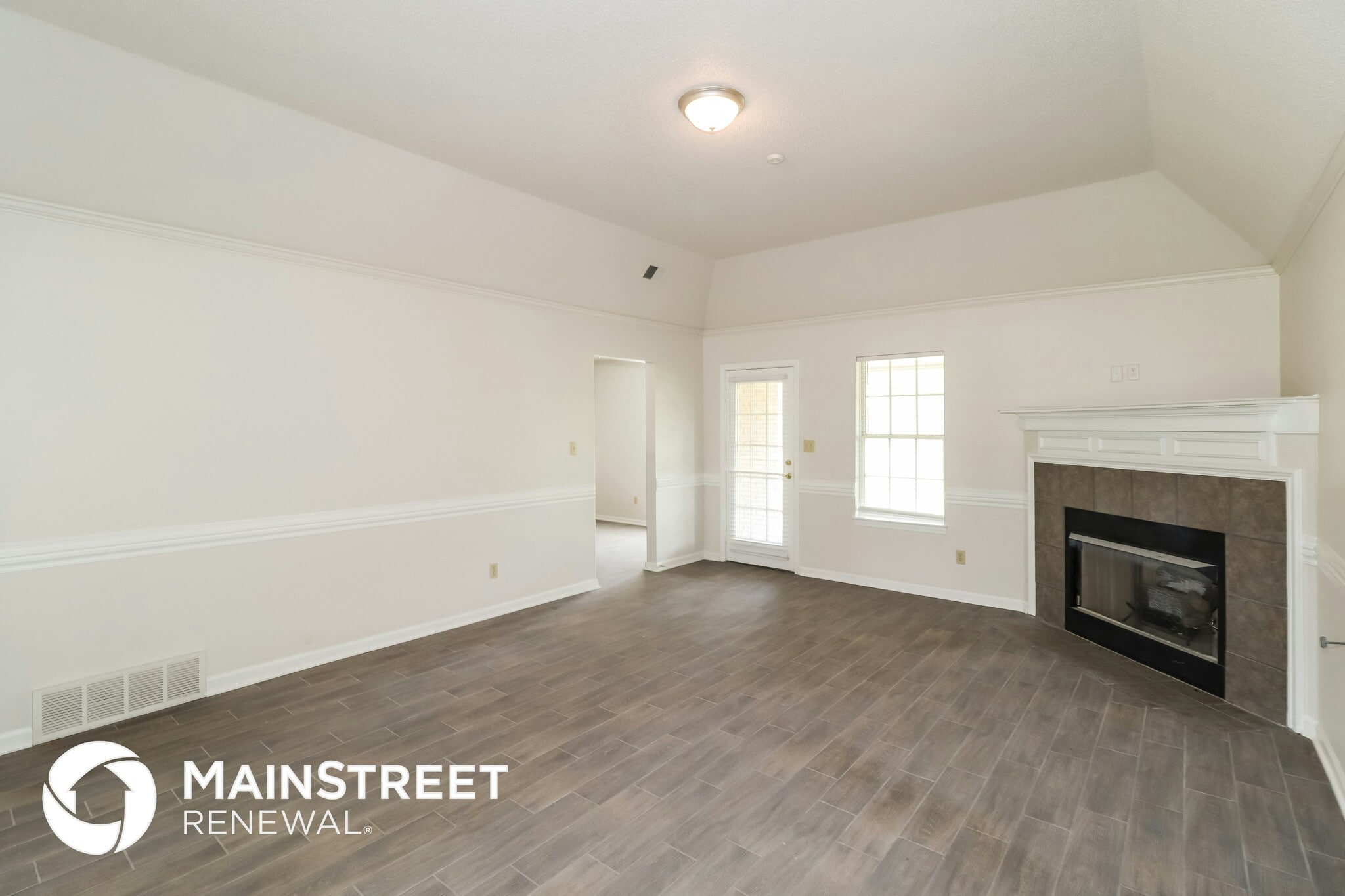 Building Photo - 2323 Kindlewood Dr