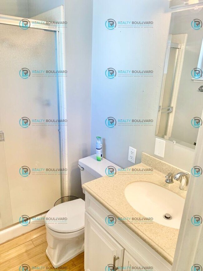 Building Photo - Charming 3-Bedroom Home Near McCarran – Gr...