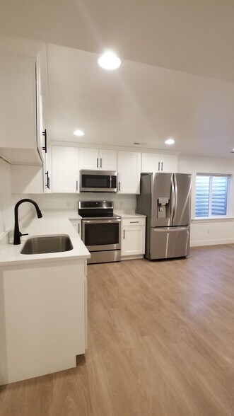 Building Photo - 32 W Sicula Rd.