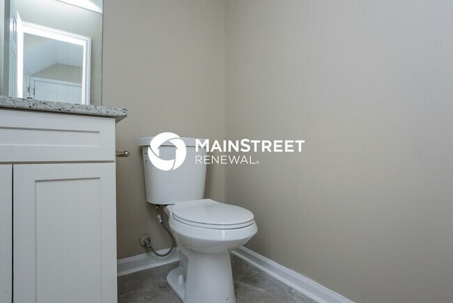 Building Photo - 5 Bedroom Pet-Friendly Home in Fairburn, GA with Main Street Renewal