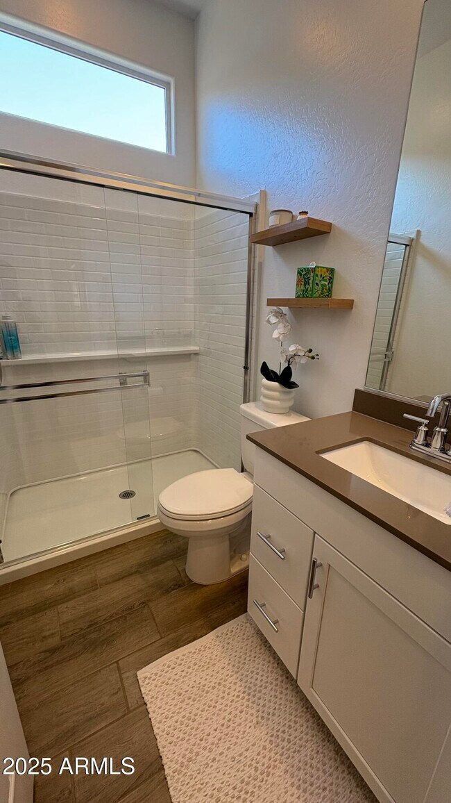 Building Photo - 3240 W Peak View Rd