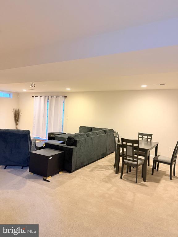 Building Photo - 5675 Spriggs Meadow Dr