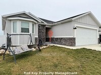 Building Photo - 700 S Duplex