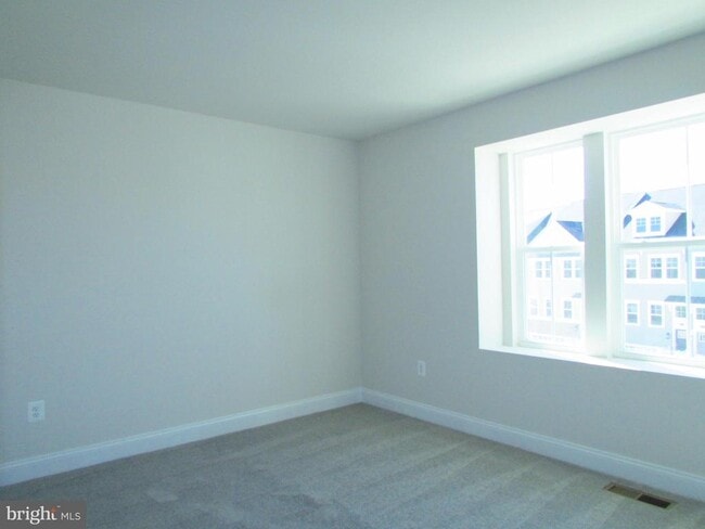 Building Photo - 35251 Wright Way