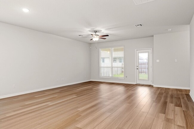 Building Photo - 7101 McGregor Lp